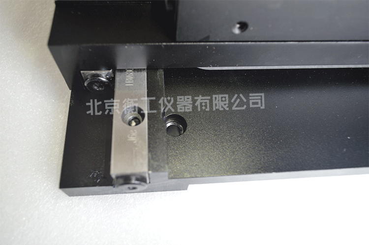 衡工HGWA01系列中心開(kāi)孔電動(dòng)雙軸平移臺(tái)